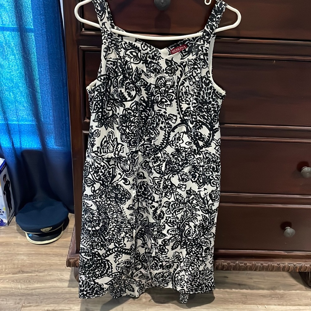 Black & white dress